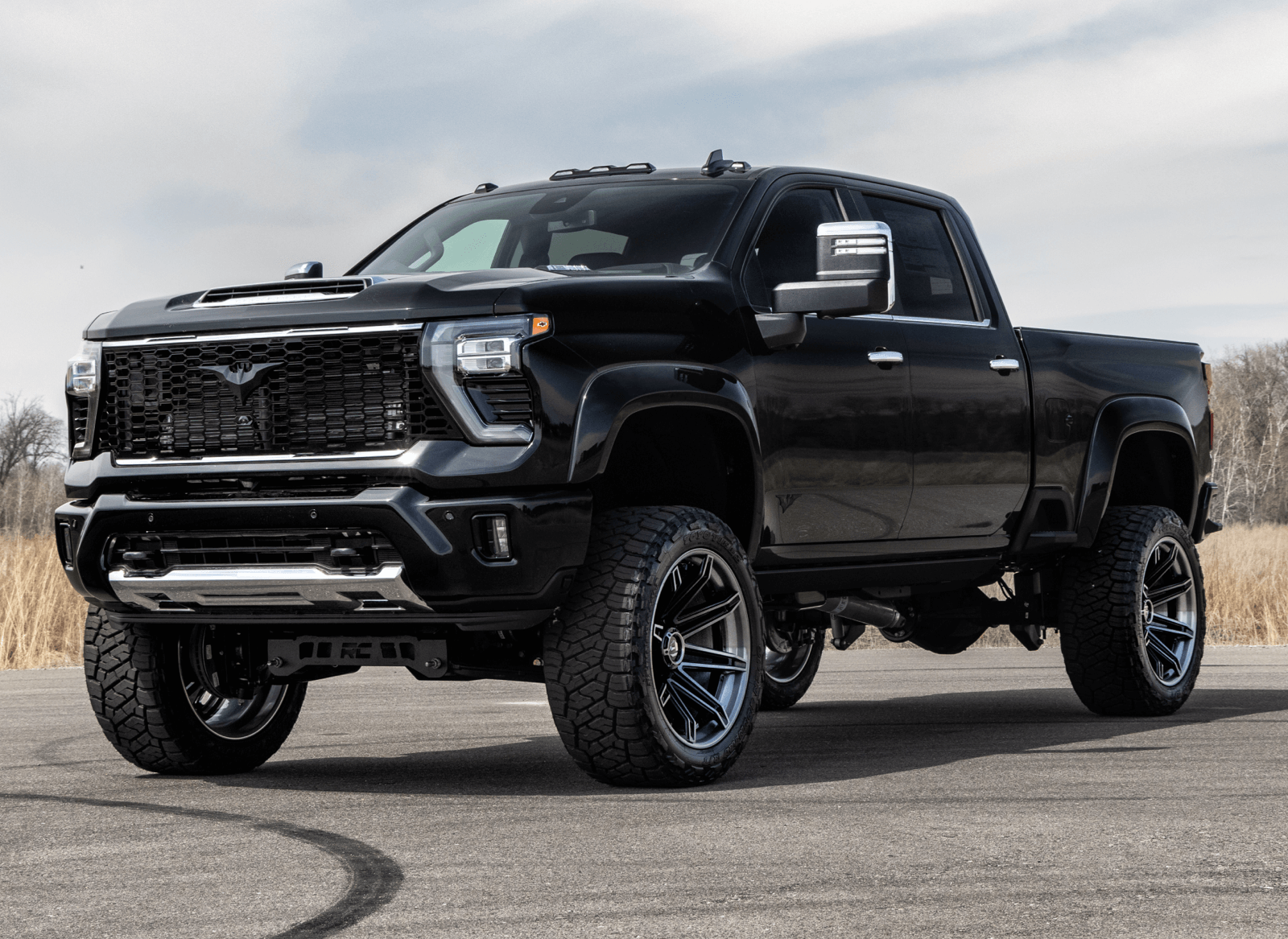 Silverado Lifted 2500 Front